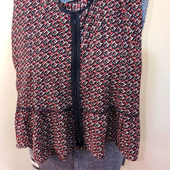 🌸Host Pick🌸 Women's Sleeveless Top Pattern Print - Picture 15 of 16